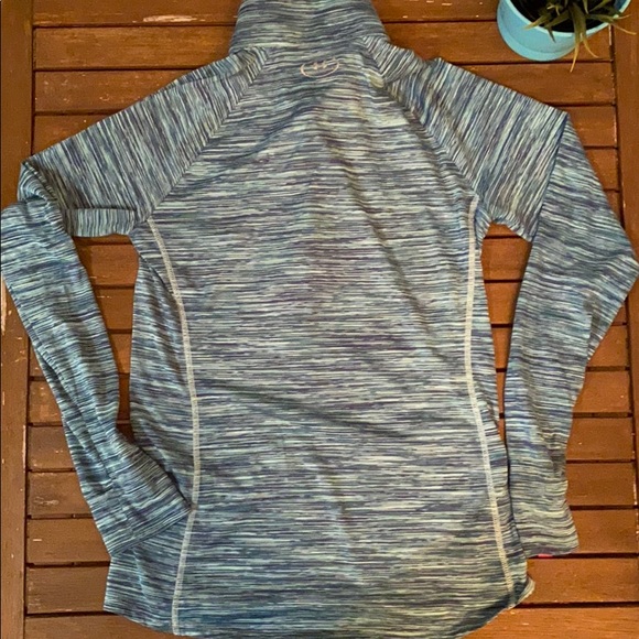 Under Armour - Picture 2 of 4